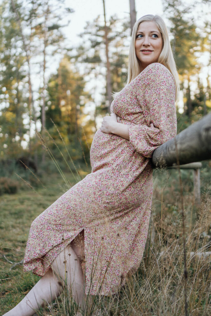 Fotografin-Judith-Babybauch-Buchholz-Brunsberg- Babybauchfotoshooting Schwangerschaftsshooting Babybauch Schwanger