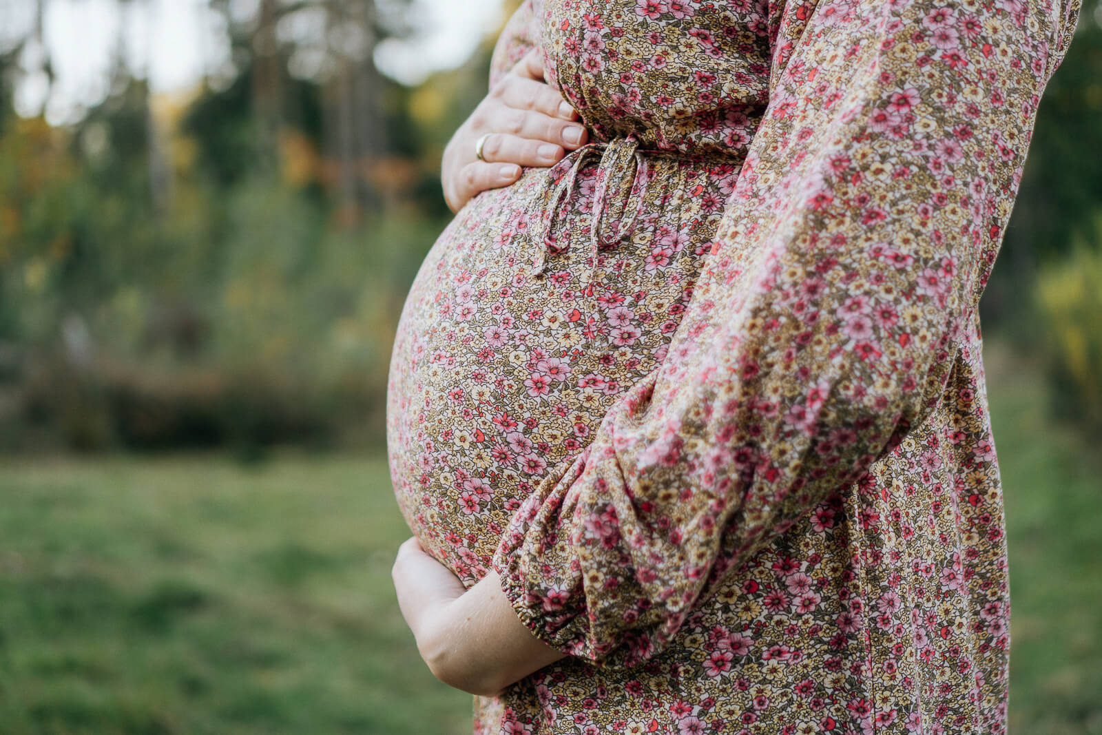 Fotografin-Judith-Babybauch-Buchholz-Brunsberg- Babybauchfotoshooting Schwangerschaftsshooting Babybauch Schwanger